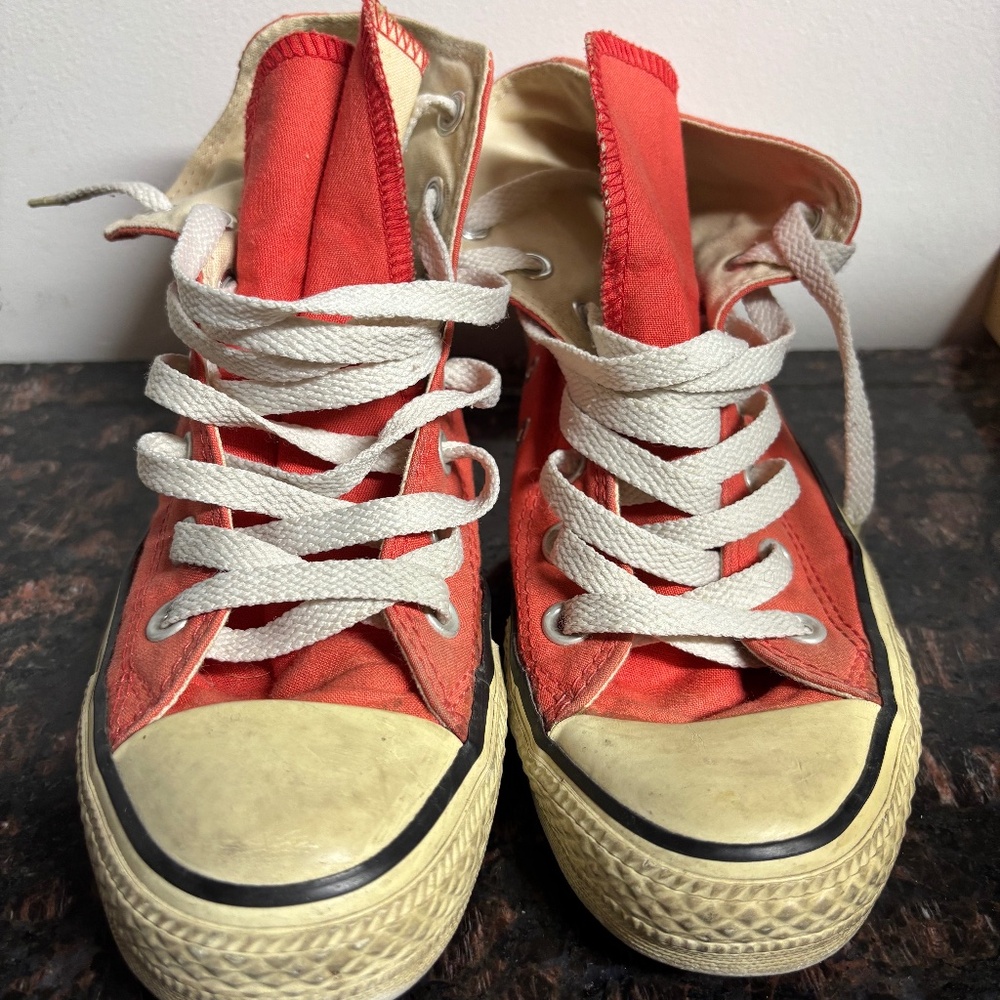 Converse Chuck Taylor High Top Sneakers